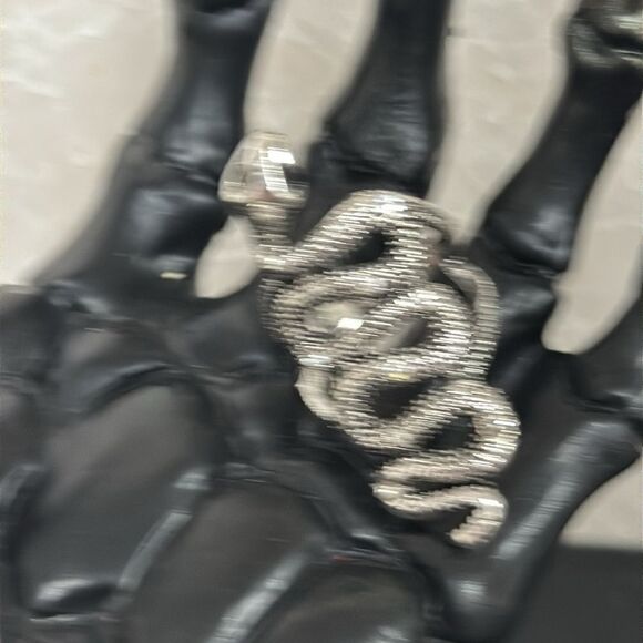 Silver snake ring - Picture 3 of 9